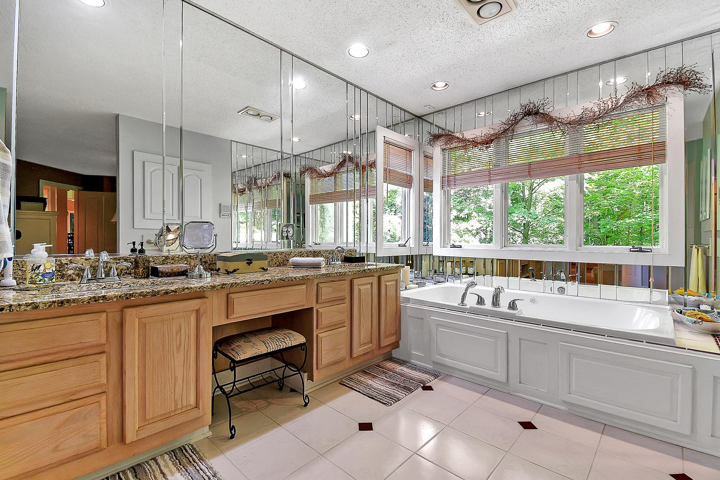 7866 Palmer Road Southwest Reynoldsburg, OH 43068 - Photo 24 of 61