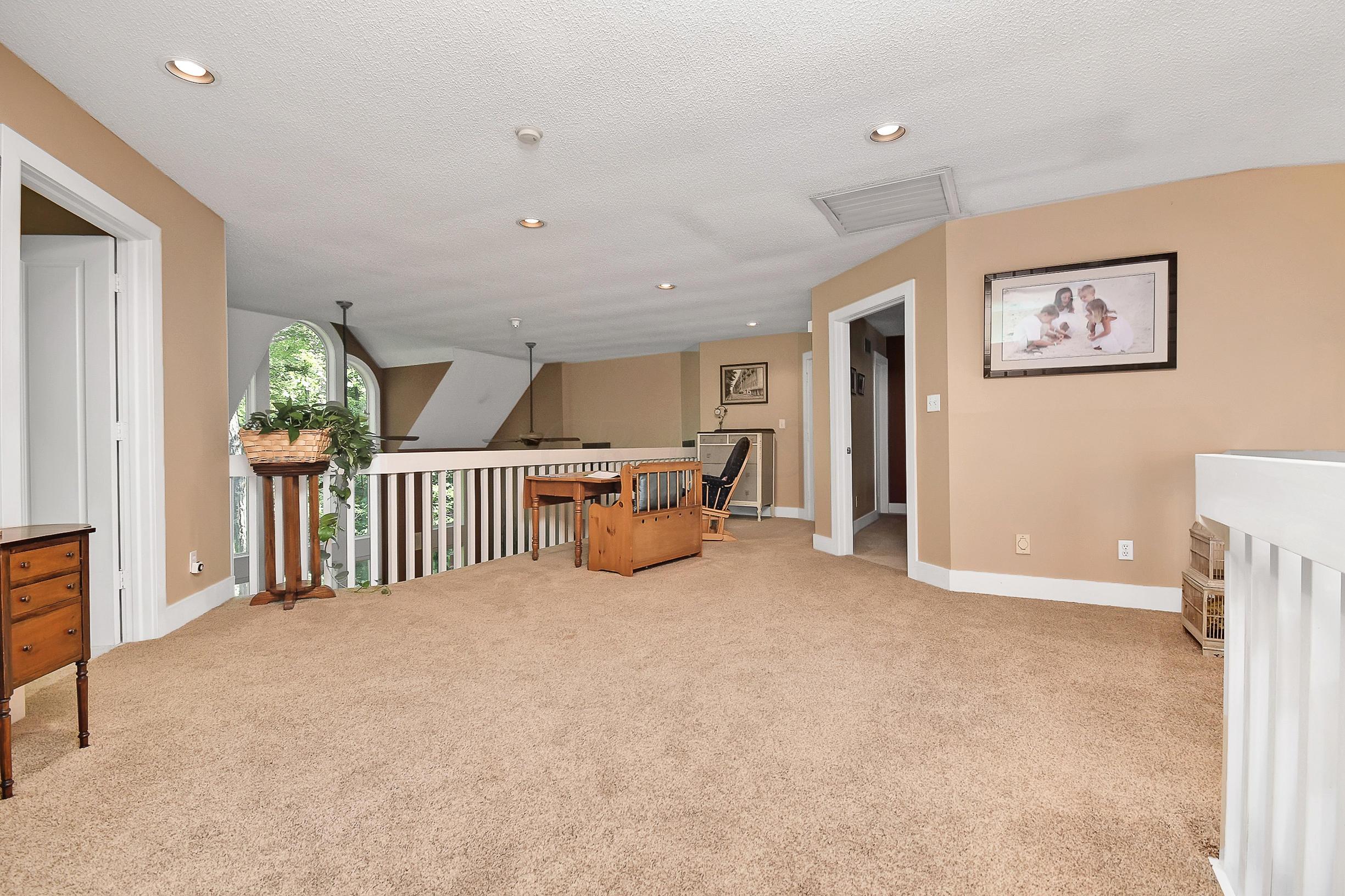 7866 Palmer Road Southwest Reynoldsburg, OH 43068 - Photo 32 of 61