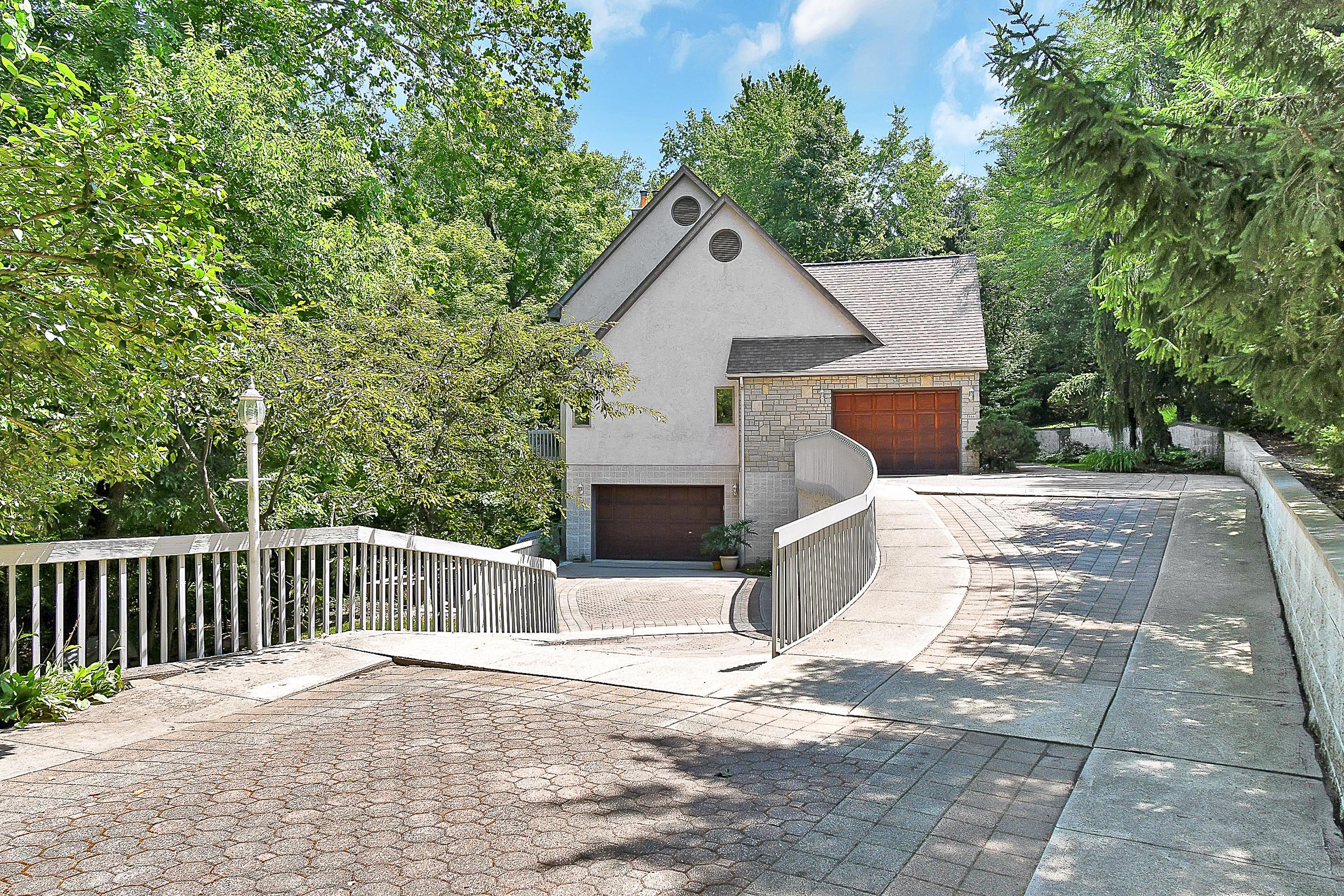 7866 Palmer Road Southwest Reynoldsburg, OH 43068 - Photo 6 of 61