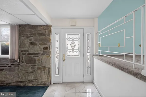 $449,900 | 523 Wigard Avenue, Philadelphia, PA 19128