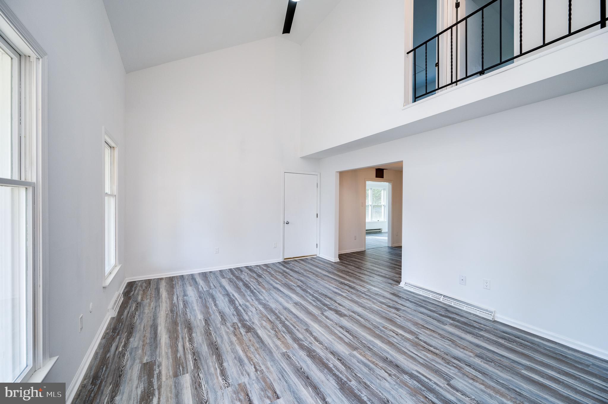 10 Matthew Drive Reading, PA 19608 - Photo 11 of 43 Living Area