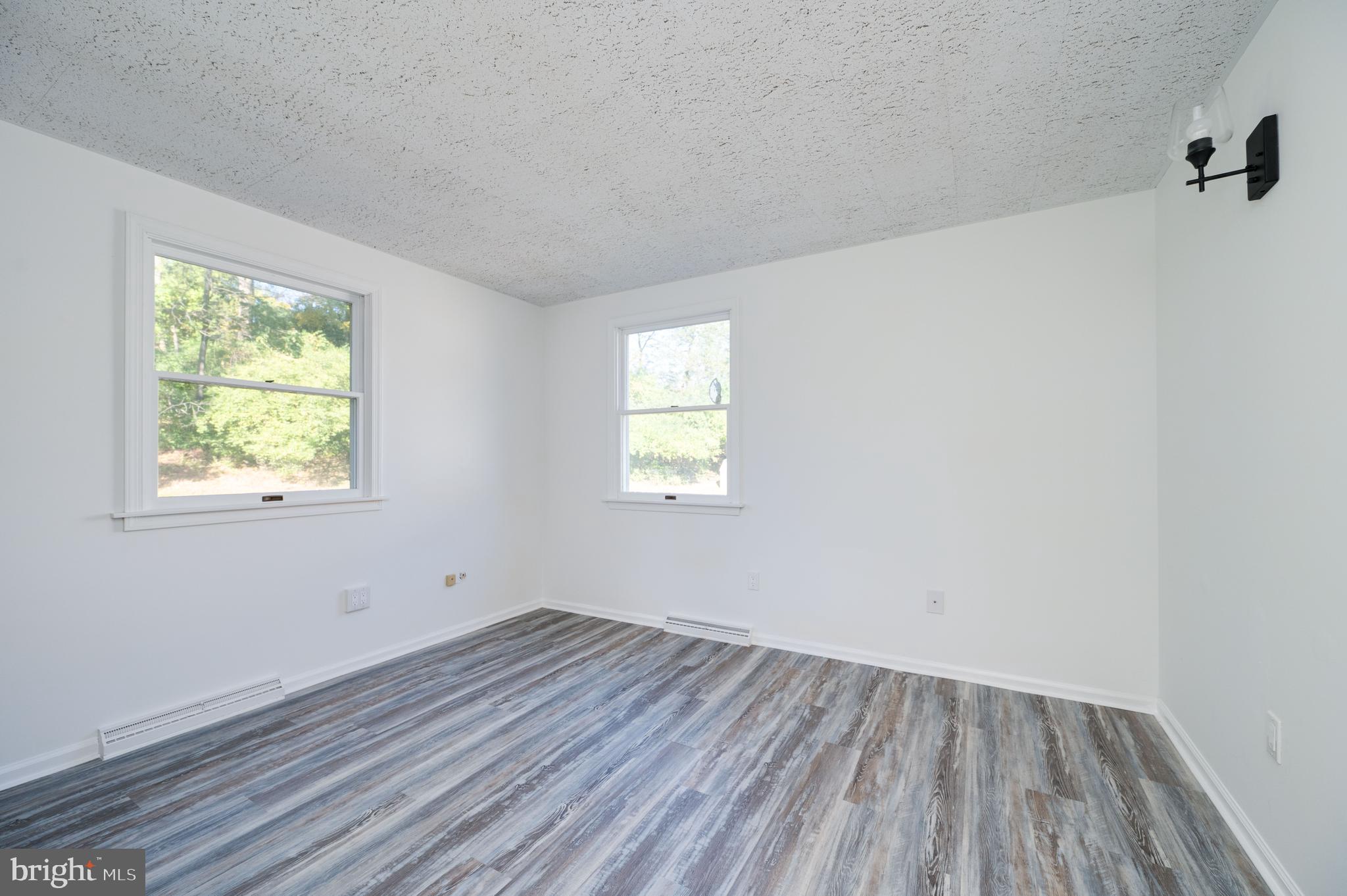 10 Matthew Drive Reading, PA 19608 - Photo 26 of 43 Main Floor Bedroom 2