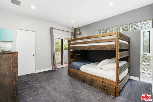 $16,000 | 11834 Pacific Coast Highway, Malibu, CA 90265