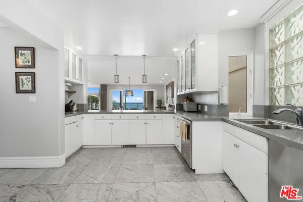 $16,000 | 11834 Pacific Coast Highway, Malibu, CA 90265