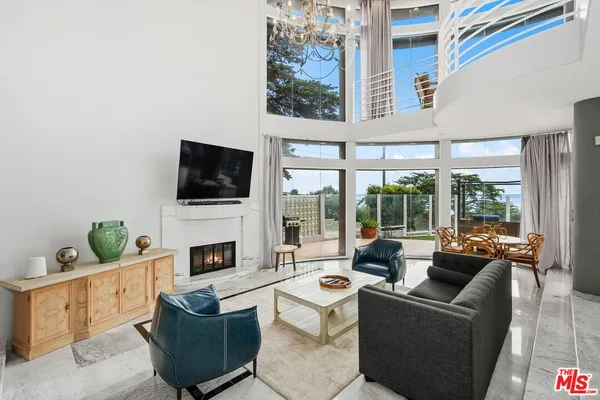 $16,000 | 11834 Pacific Coast Highway, Malibu, CA 90265