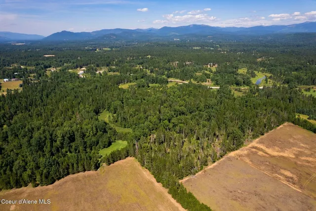 $1,500,000 | 1521 Selkirk Road, Sandpoint, ID 83864