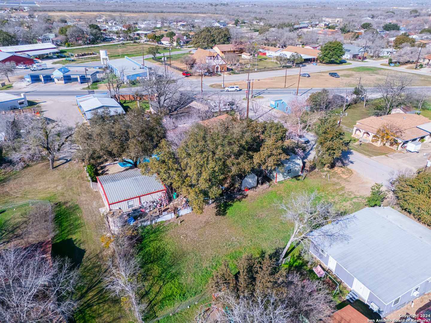 7988 5th Street Somerset, TX 78069 - Photo 3 of 7