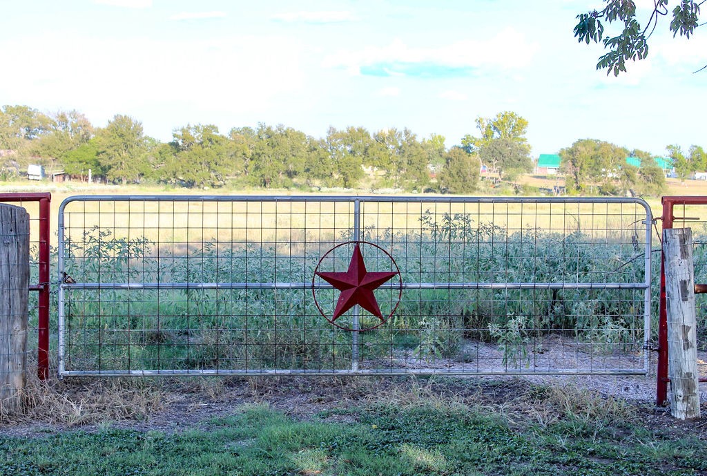 421 Farm To Market 845 Cameron, TX 76520 - Photo 32 of 37 a view of a park next to a yard