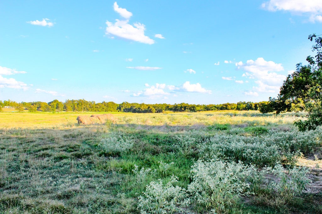 421 Farm To Market 845 Cameron, TX 76520 - Photo 35 of 37 a view of an ocean and beach