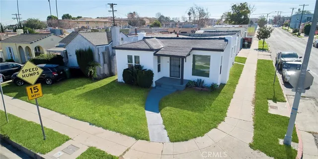 $674,999 | 1960 West 67th Street, Los Angeles, CA 90047
