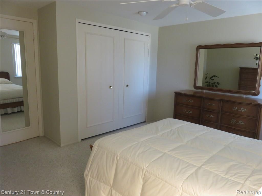 1922 Allenway Court Rochester Hills, MI 48309 - Photo 11 of 19