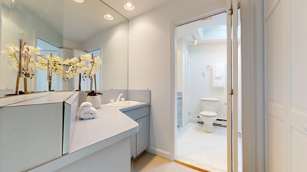 125 Oakdale Road Newton, MA 02461 - Photo 24 of 35