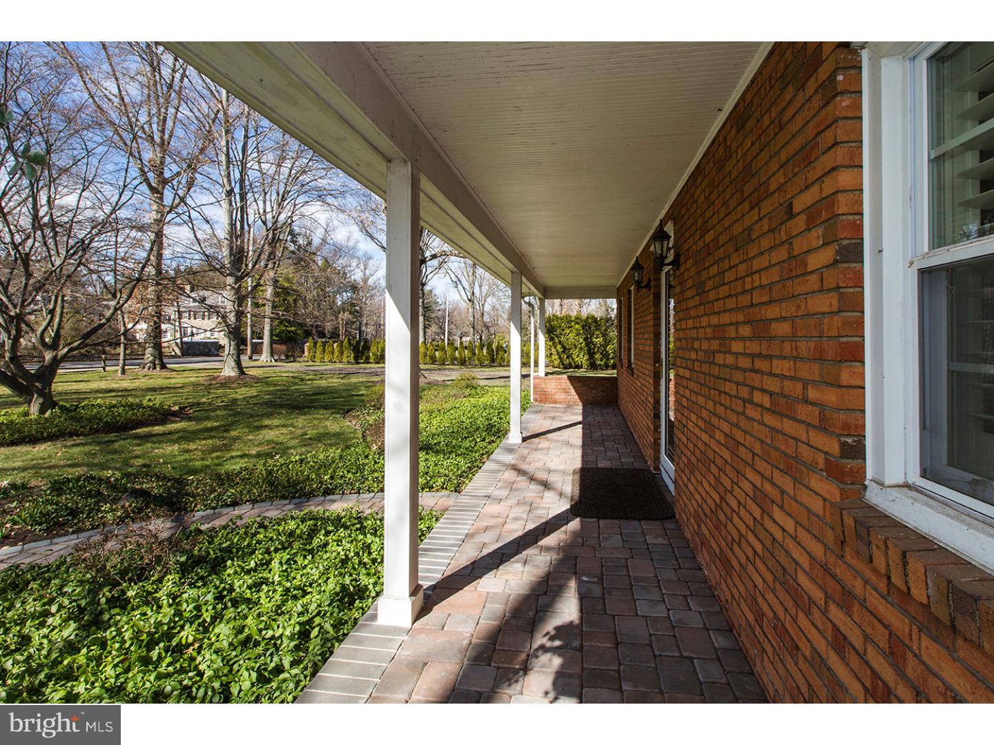 1540 Makefield Road Yardley, PA 19067 - Photo 4 of 25 Gallery Image 4