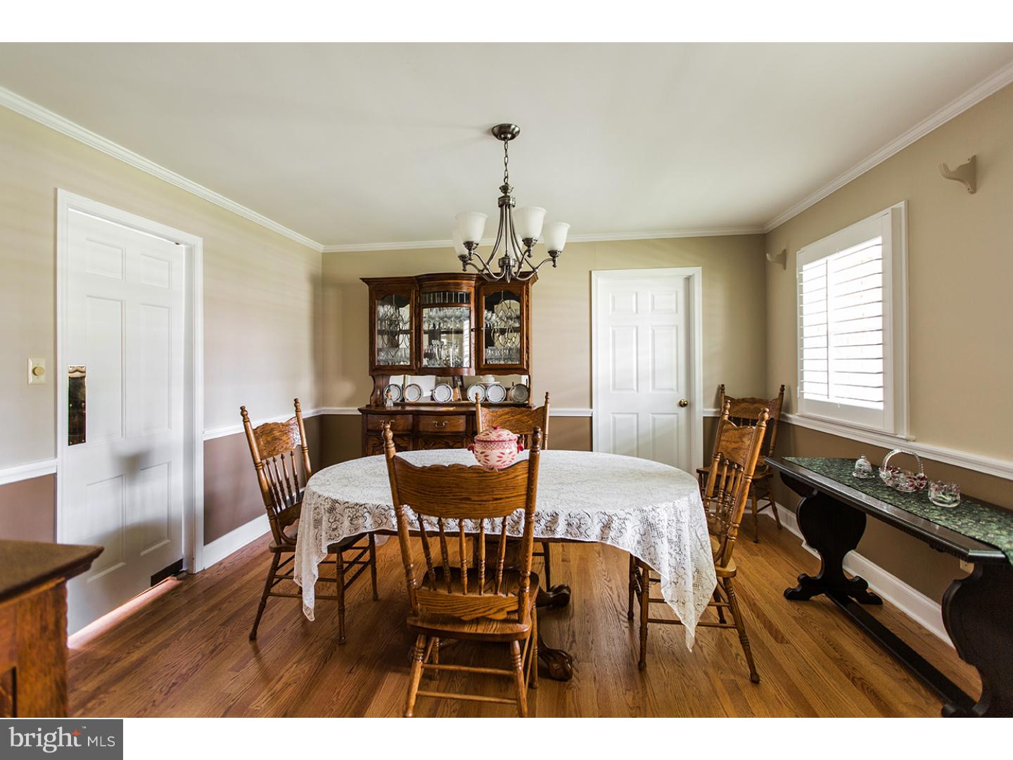 1540 Makefield Road Yardley, PA 19067 - Photo 6 of 25 Gallery Image 6