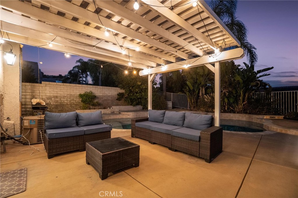 25528 Paine Circle Stevenson Ranch, CA 91381 - Photo 9 of 63