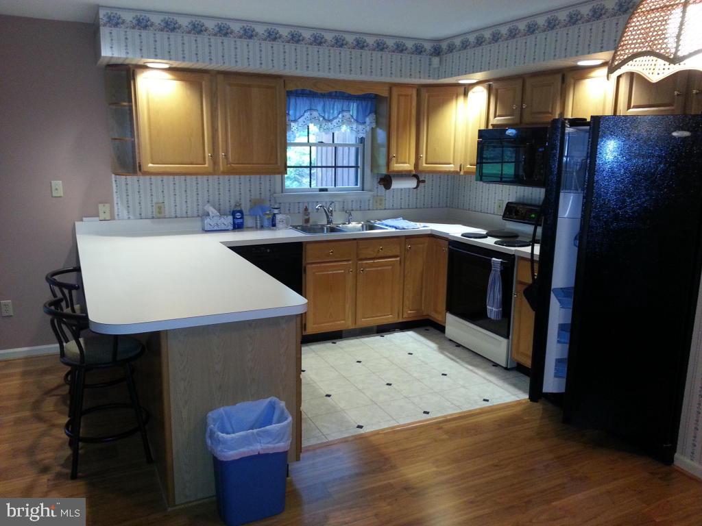 1825 Spring Ridge Lane Lancaster, PA 17603 - Photo 7 of 21 Gallery Image 7