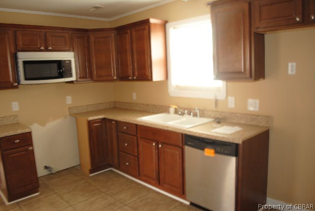 8744 Marlfield Road Gloucester, VA 23061 - Photo 2 of 8