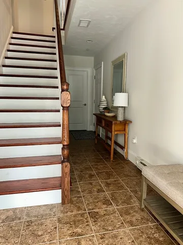 $4,000 | 34 Pleasant Street, Unit 107, Foxboro, MA 02035