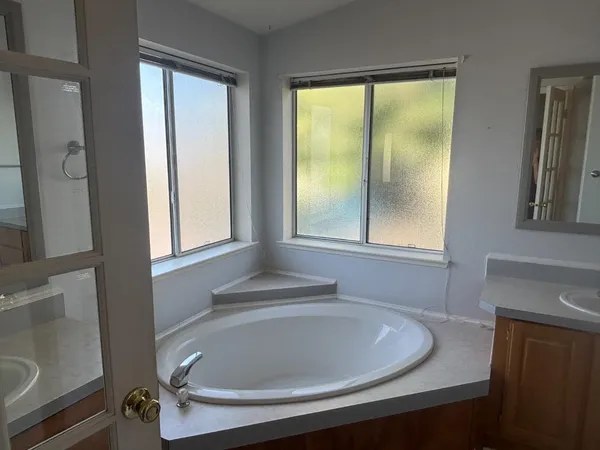 $169,900 | 180 El Encino Way, Yuba City, CA 95993