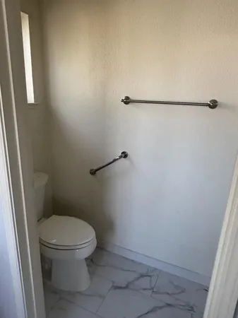 $169,900 | 180 El Encino Way, Yuba City, CA 95993