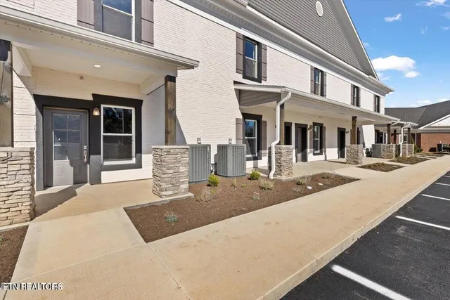 $589,982 | 4411 Legends Way, Unit D, Maryville, TN 37801