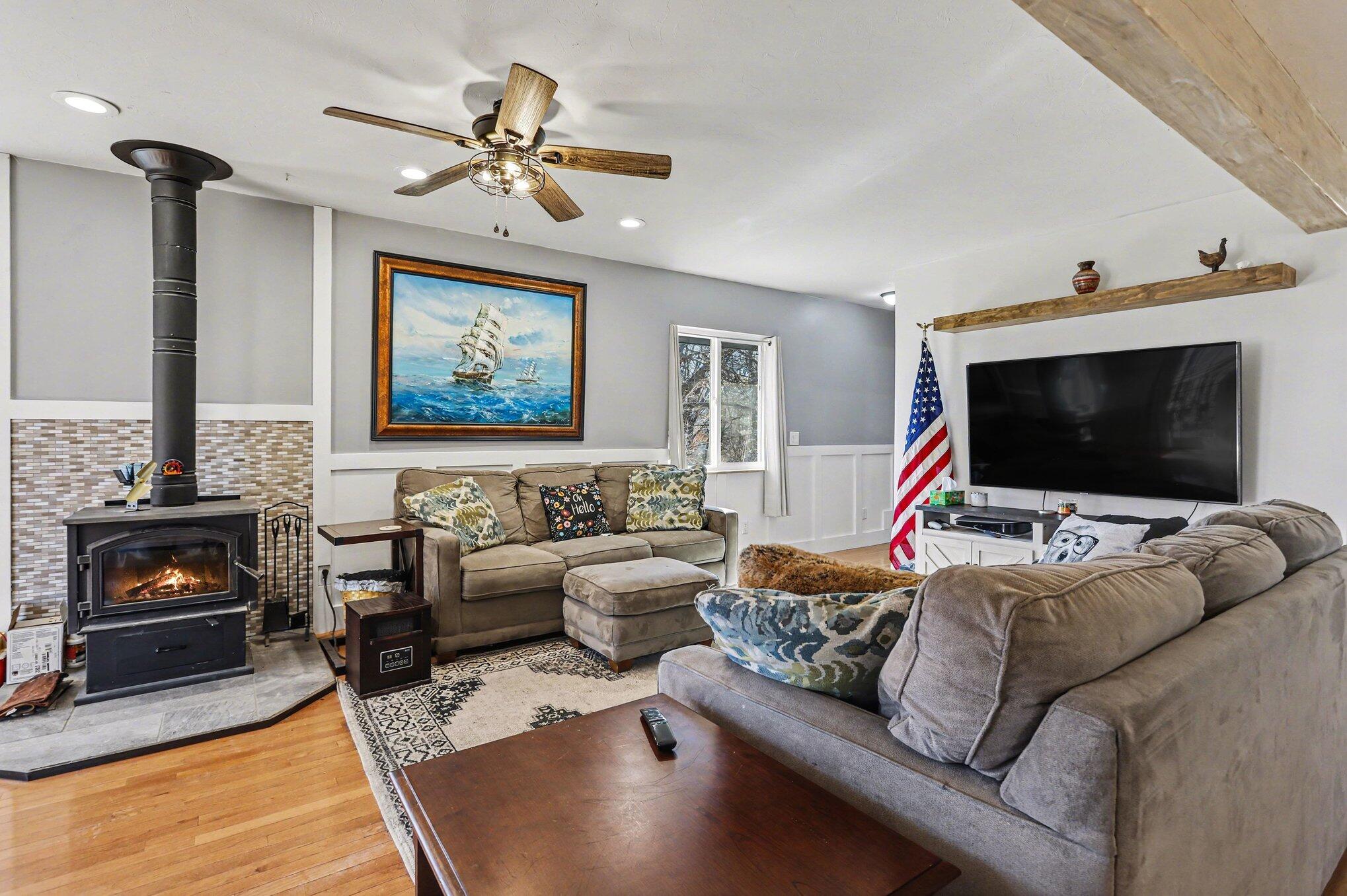 66518 North Centerville Road Sturgis, MI 49091 - Photo 4 of 32 004_file_5590