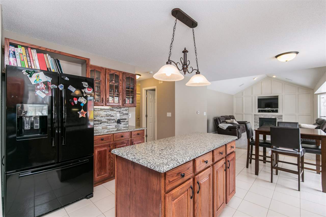 213 Stoney Point Road Southwest Cedar Rapids, IA 52404 - Photo 9 of 29 Gallery Image 9
