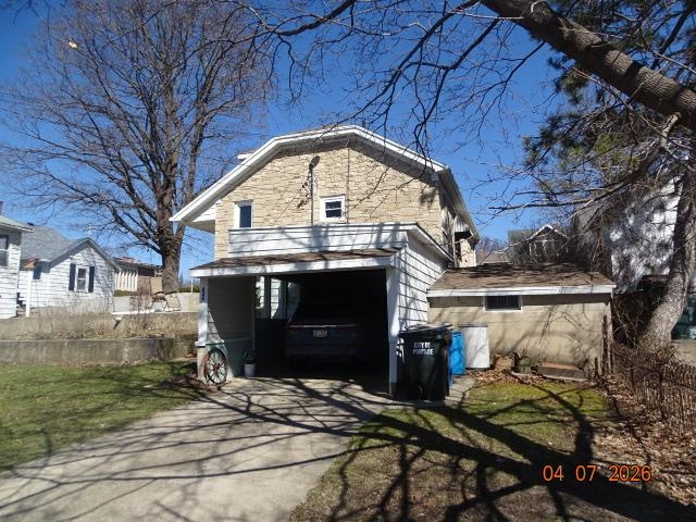 626 West Pleasant Street Portage, WI 53901 - Photo 10 of 38