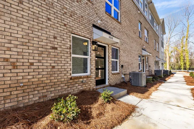 $349,000 | 3808 Odom Way, Charlotte, NC 28208