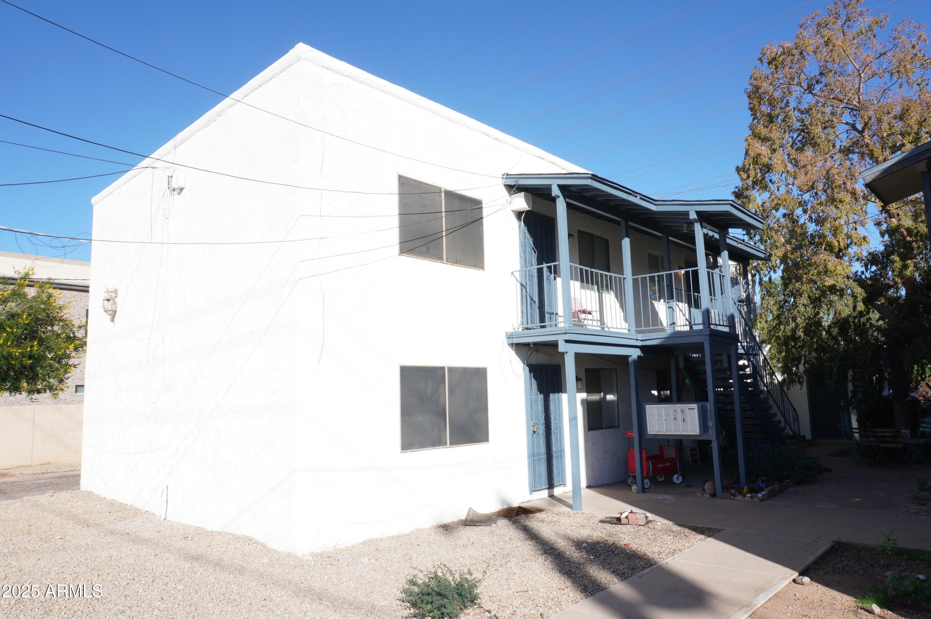 1101 South Farmer Avenue Tempe, AZ 85281 - Photo 16 of 20 DSC02627