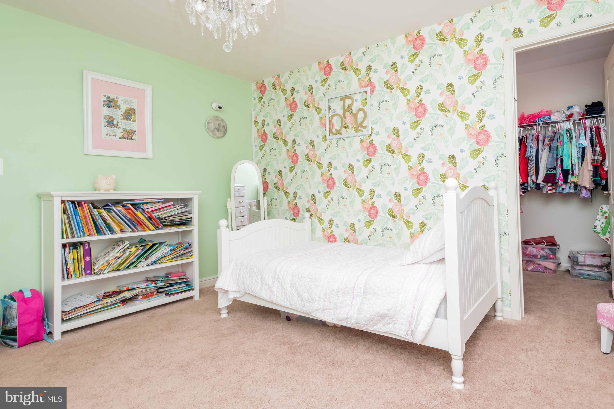 6711 Evanston Road Baltimore, MD 21209 - Photo 15 of 59