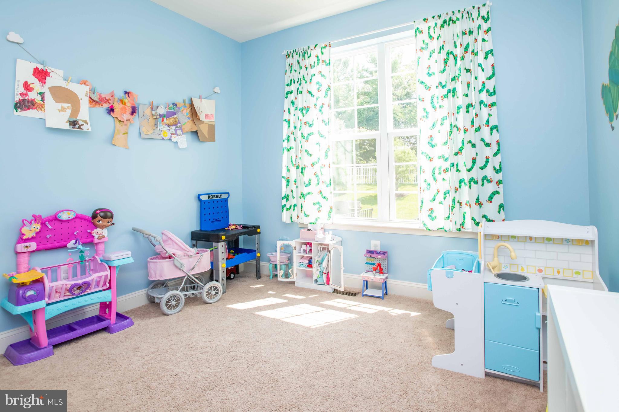 6711 Evanston Road Baltimore, MD 21209 - Photo 19 of 59 First floor playroom or study