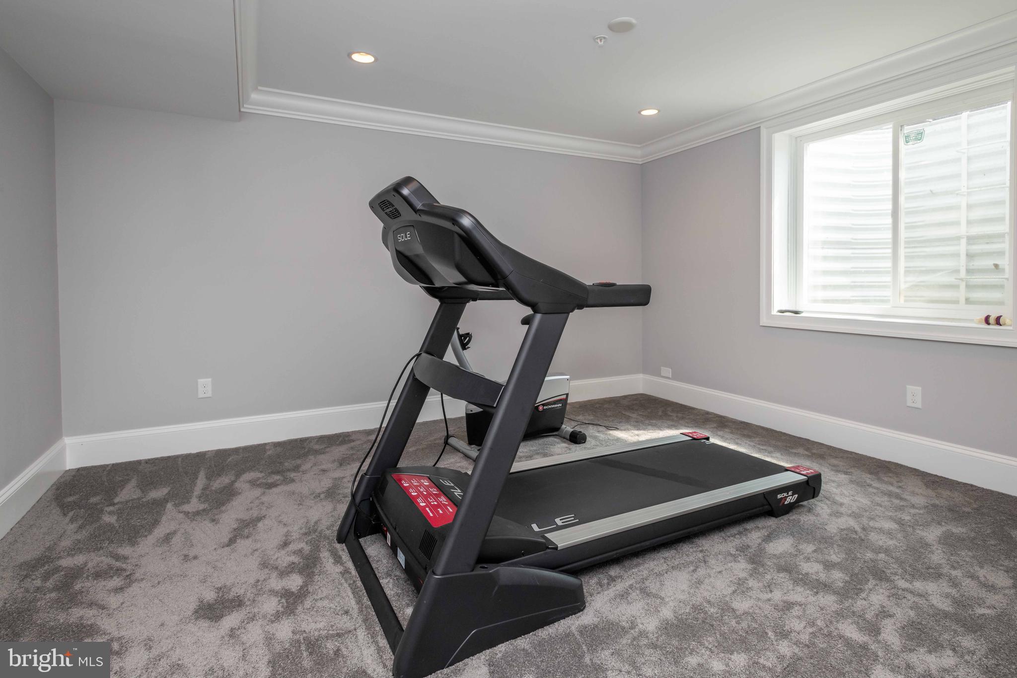 6711 Evanston Road Baltimore, MD 21209 - Photo 54 of 59
