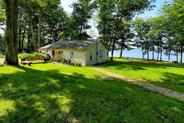 $574,000 | 3 Tackle Trail, Jefferson, ME 04348