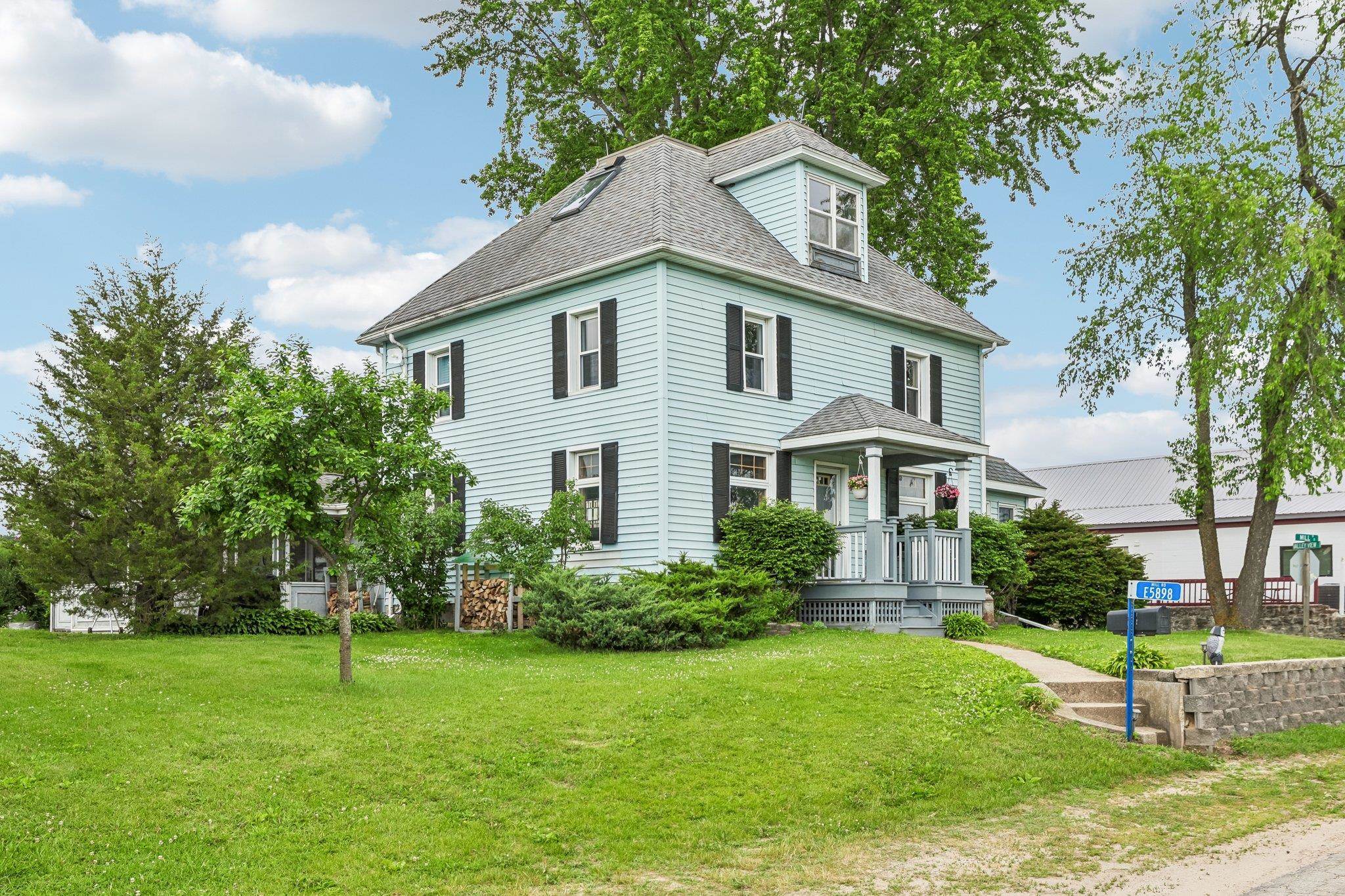 E5898 Mill Road Plain, WI 53577 - Photo 2 of 83