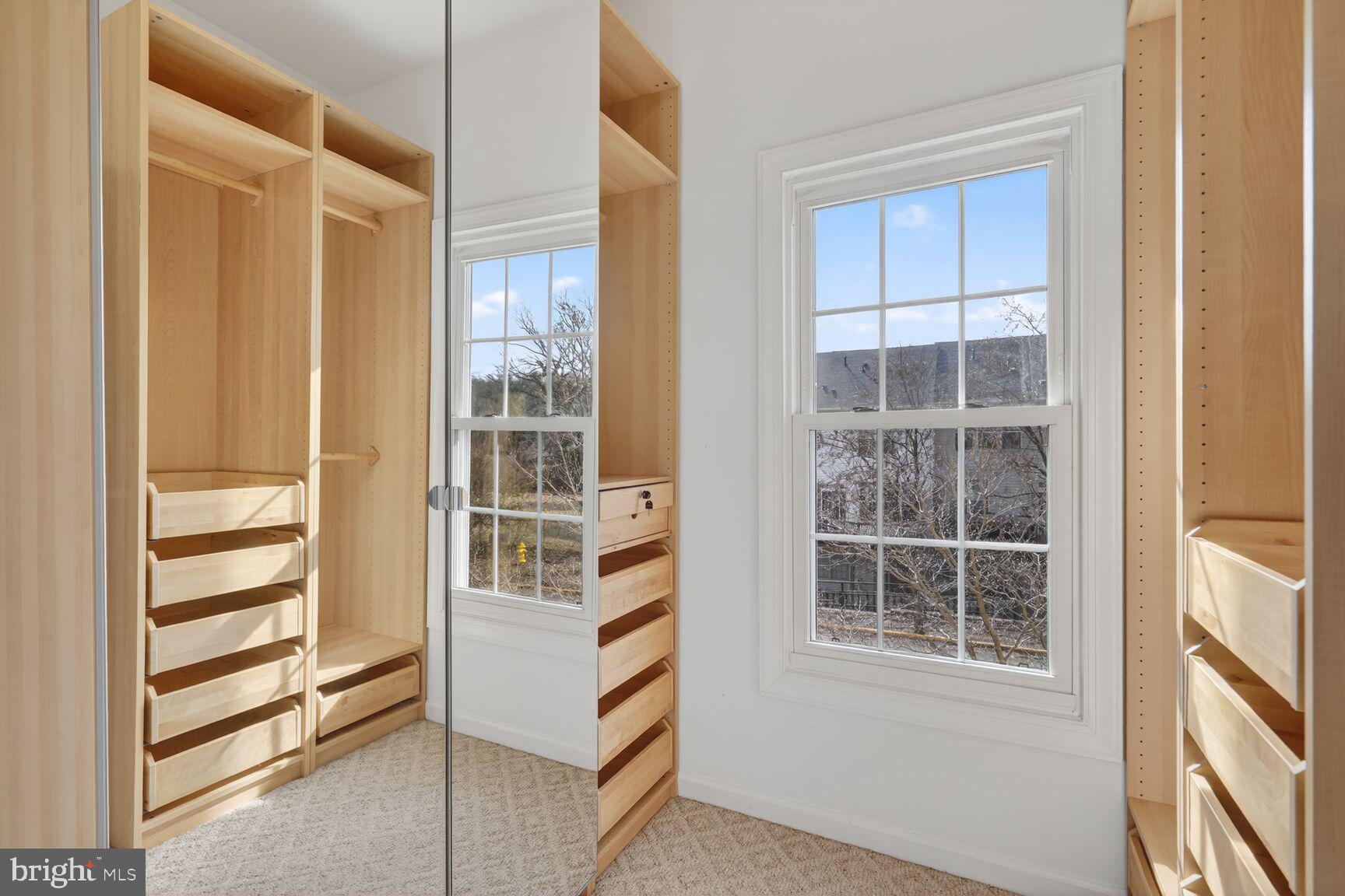 119 River Road Occoquan, VA 22125 - Photo 11 of 36 an empty room with windows