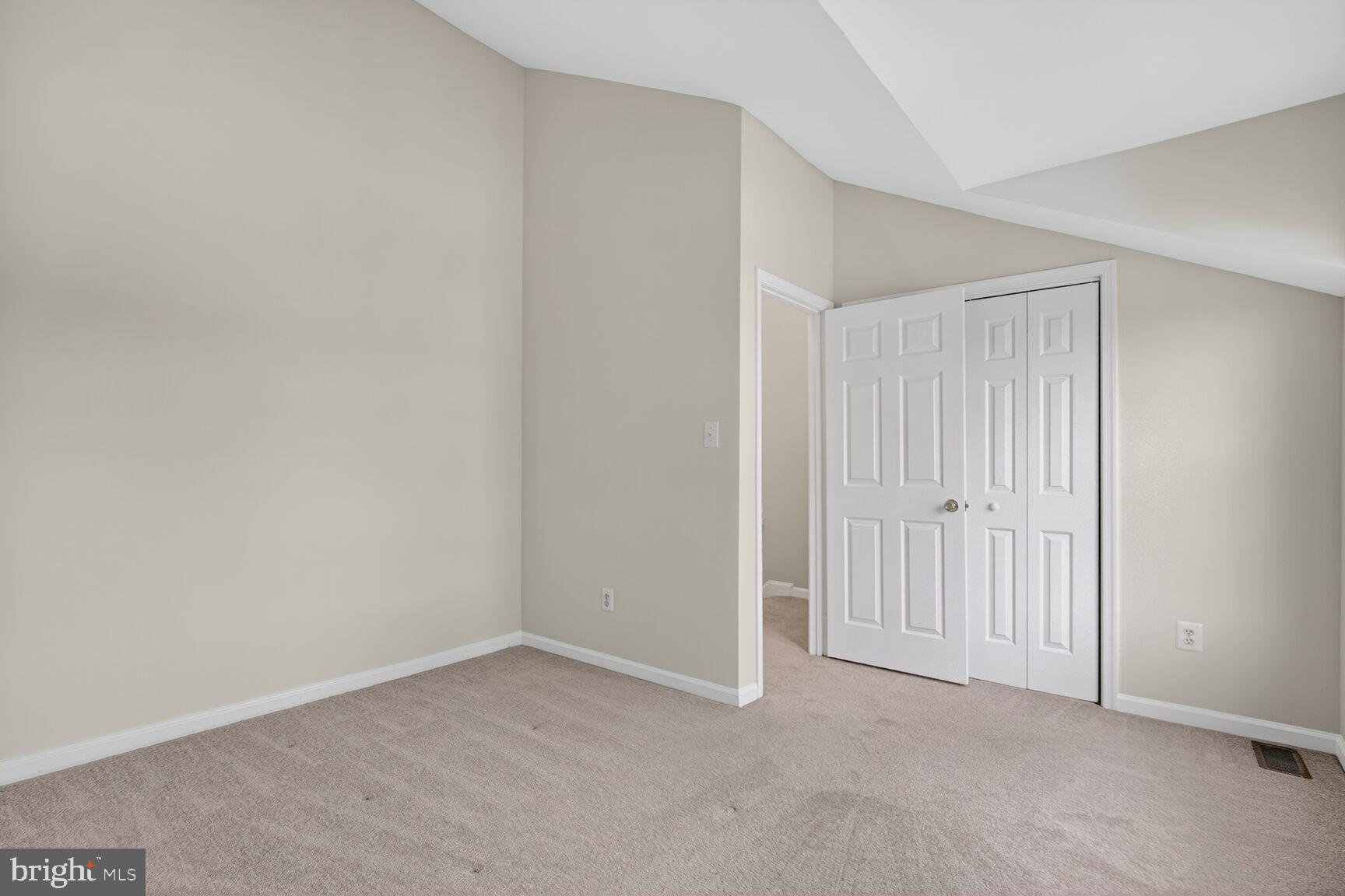 119 River Road Occoquan, VA 22125 - Photo 14 of 36 a view of an empty room