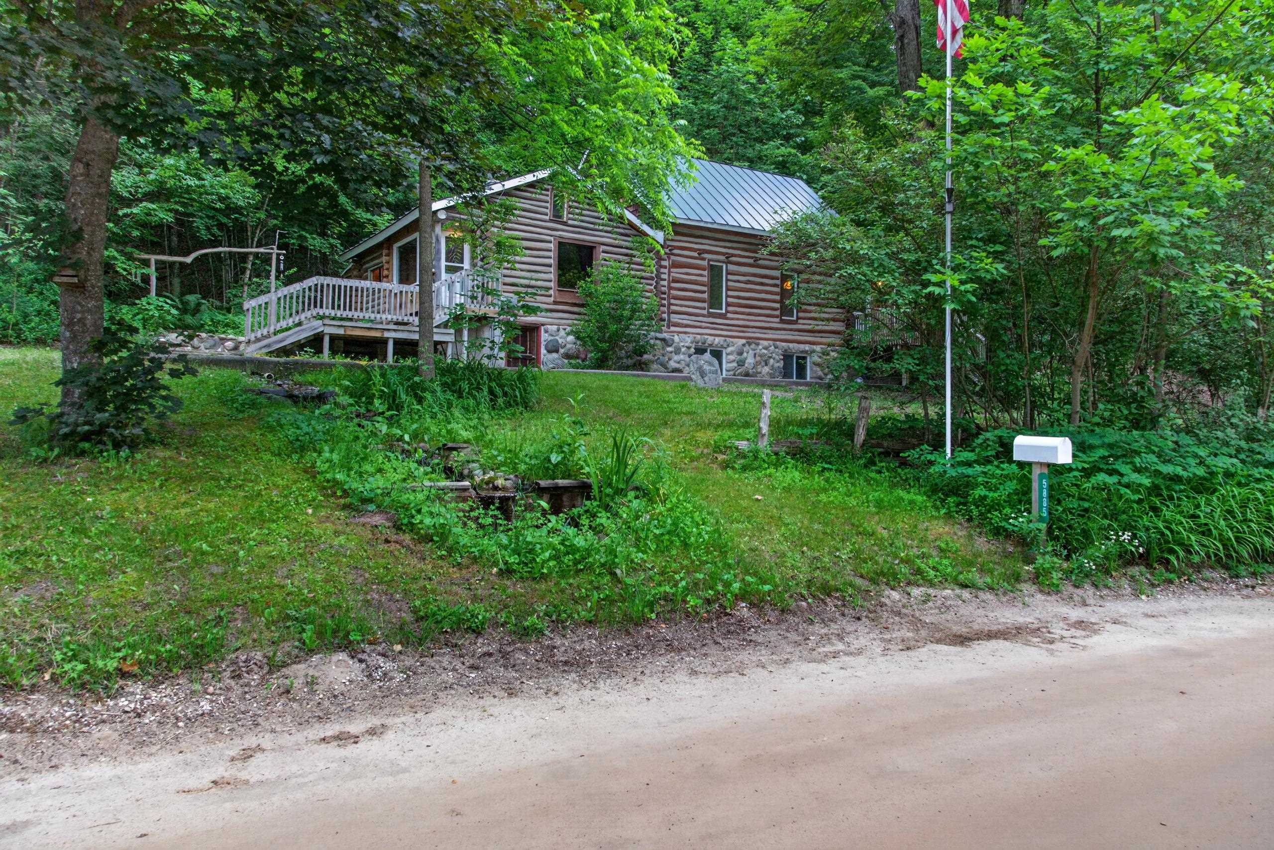 5885 Cedar Valley Road Traverse City, MI 49684 - Photo 52 of 54