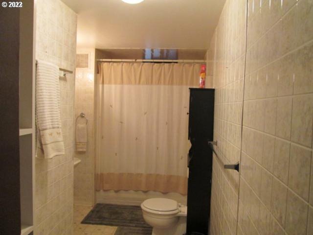9247 Highway 126 Mapleton, OR 97453 - Photo 17 of 24