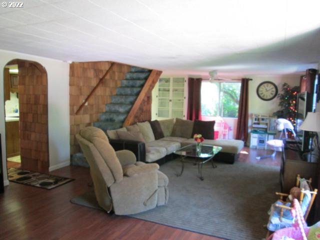 9247 Highway 126 Mapleton, OR 97453 - Photo 8 of 24