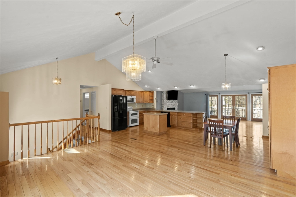 5 Jessica Lane Wakefield, MA 01880 - Photo 6 of 38