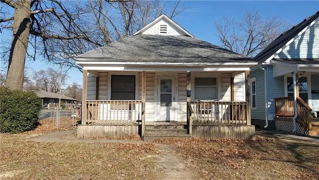 $62,500 | 801 East 9th Street, Pittsburg, KS 66762