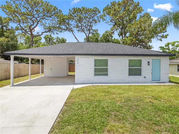 $399,900 | 306 Floral Drive, Tampa, FL 33613