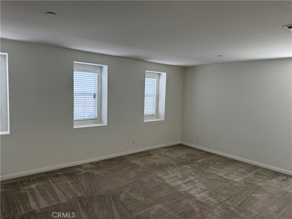 4751 Java Paseo South Ontario, CA 91762 - Photo 11 of 18 Primary bedroom