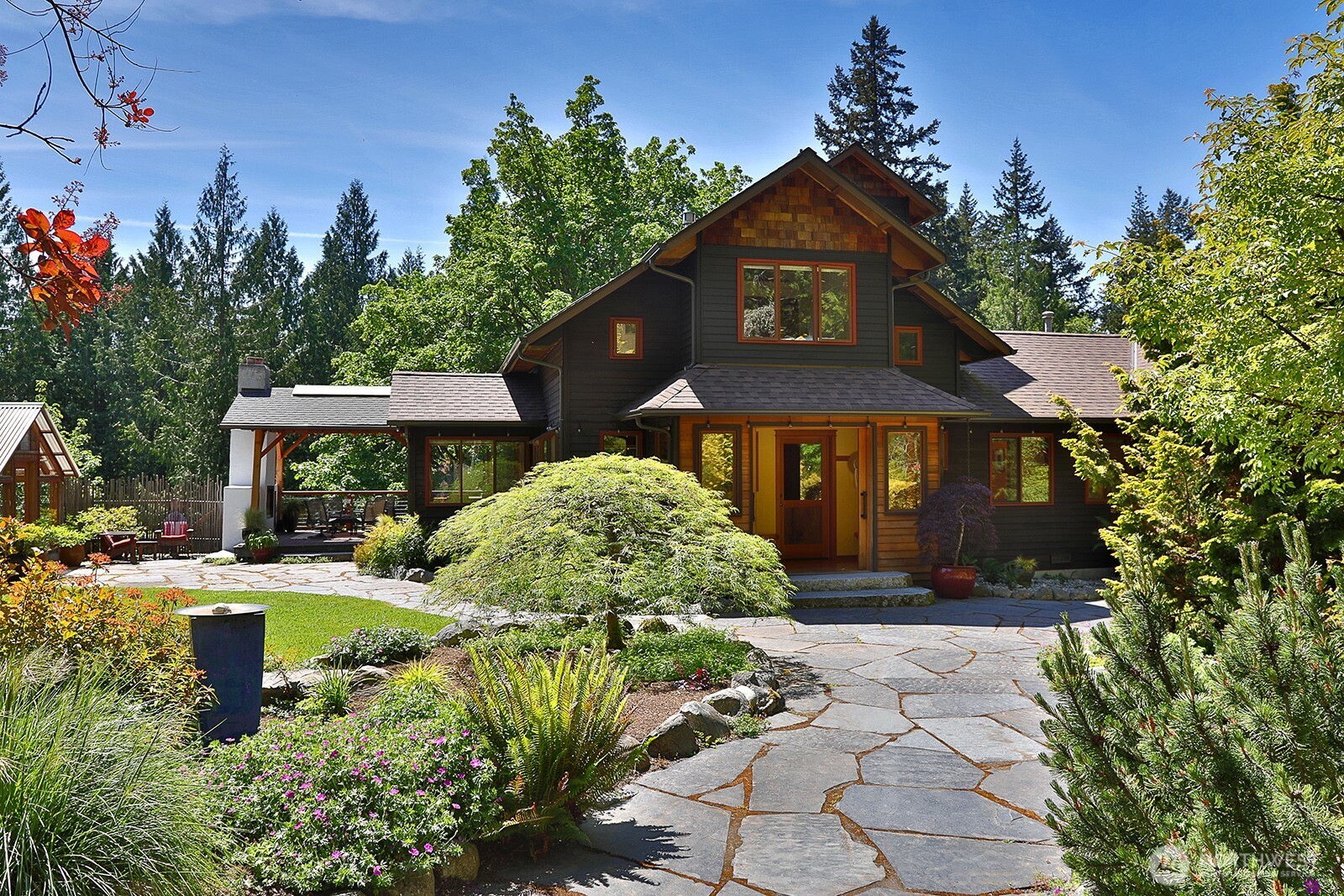 3792 Campbell Road Clinton, WA 98236 - Photo 3 of 40