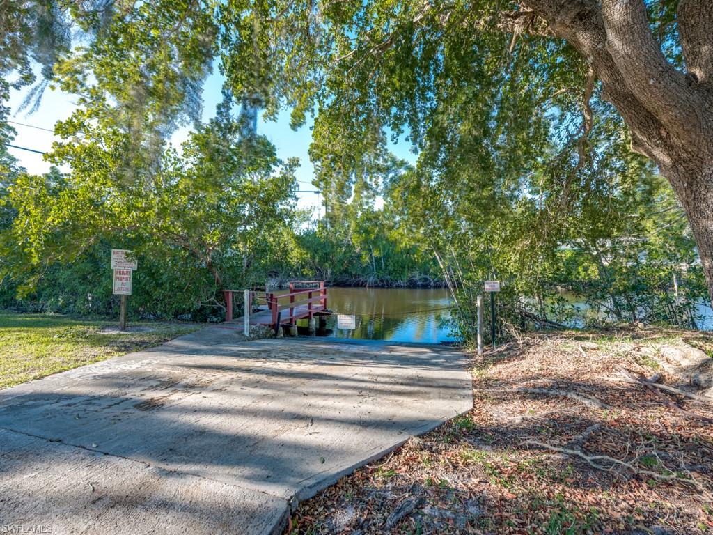 257 Riverwood Road Naples, FL 34114 - Photo 7 of 13 Gallery Image 7