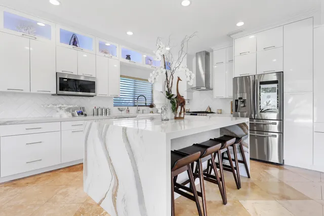 $1,195,000 | 49845 Lago Drive, La Quinta, CA 92253