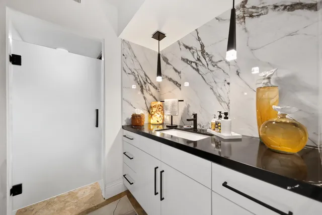 $1,195,000 | 49845 Lago Drive, La Quinta, CA 92253