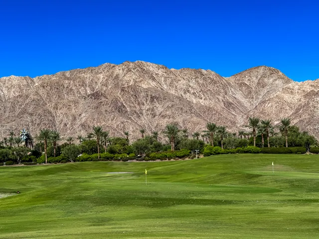 $1,195,000 | 49845 Lago Drive, La Quinta, CA 92253