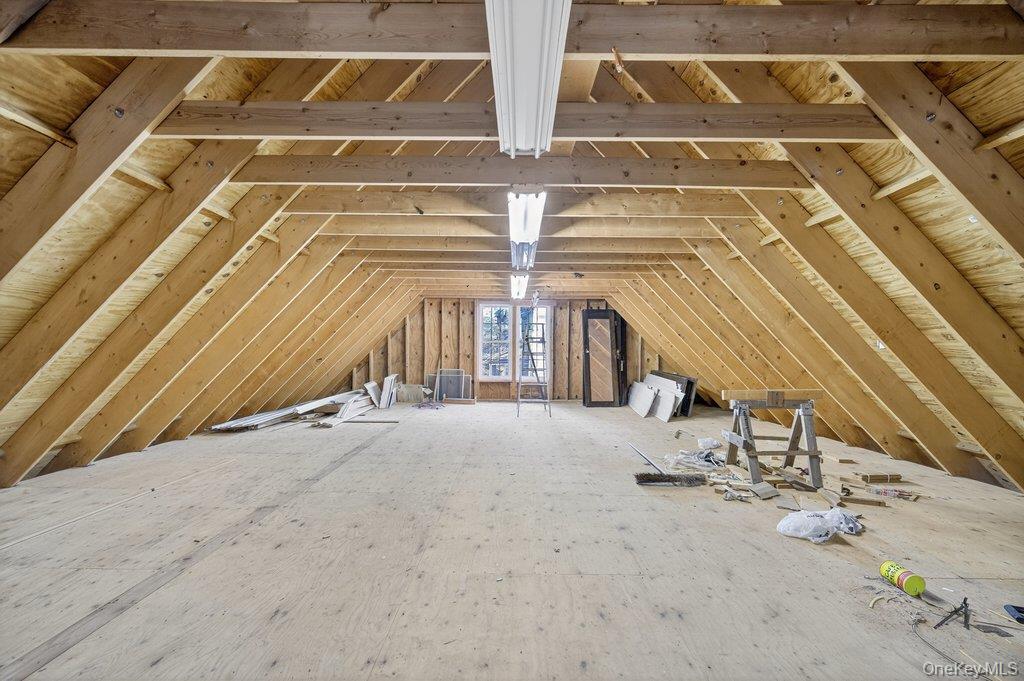 37 Little Road Wurtsboro, NY 12790 - Photo 23 of 24 a view of an ocean with a flesh screen tv